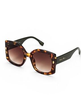 Oversized Leopard Print Sunglasses